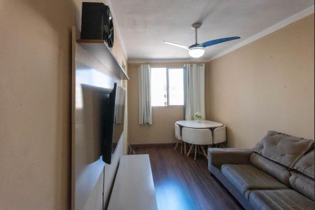 Sala de apartamento para alugar com 2 quartos, 44m² em Loteamento Parque São Martinho, Campinas
