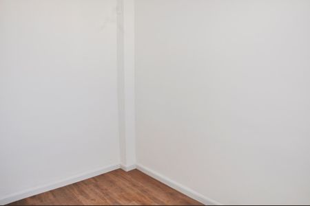 Apartamento à venda com 125m², 4 quartos e 2 vagasDetalhe - Quarto 02 com Suíte