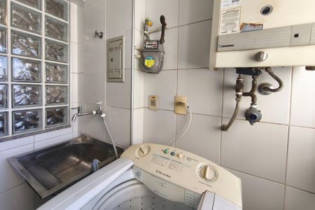 Apartamento para alugar com 79m², 2 quartos e 1 vagaÁrea de Serviço