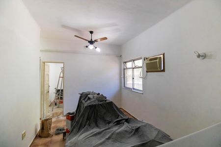 Sala de casa à venda com 5 quartos, 184m² em Santa Rosa, Niterói