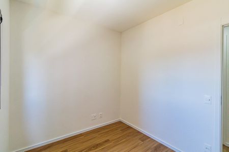 Apartamento à venda com 54m², 2 quartos e 1 vagaQuarto 02