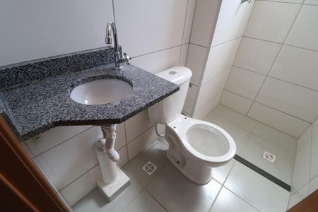 Apartamento para alugar com 45m², 2 quartos e 1 vagaBanheiro do Quarto 2