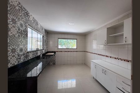 Casa de condomínio à venda com 200m², 2 quartos e 5 vagasCozinha