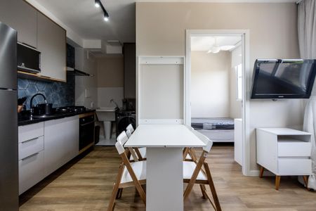 Apartamento à venda com 2 quartos, 32m² em Vila Leopoldina, São Paulo