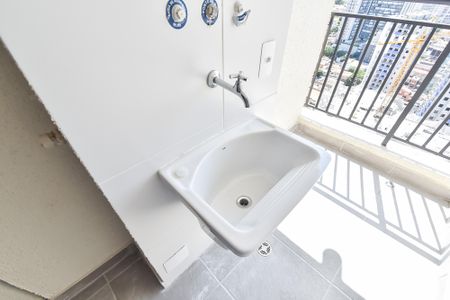 Apartamento à venda com 64m², 2 quartos e 1 vagaÁrea de serviço