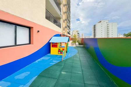 Apartamento à venda com 64m², 2 quartos e 1 vagaÁrea comum - Playground