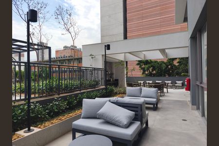 Apartamento à venda com 47m², 2 quartos e sem vaga Apartamento à venda com 47m², 2 quartos e sem vagaLiving