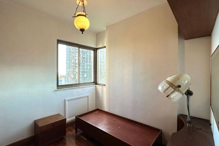 Apartamento para alugar com 250m², 3 quartos e 2 vagas