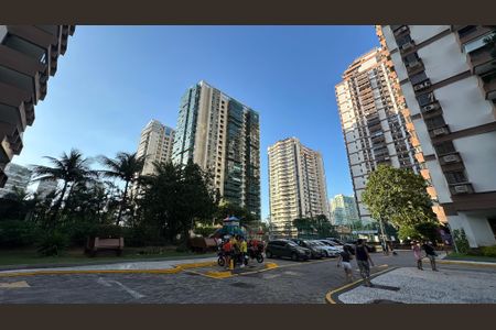 Apartamento para alugar com 250m², 3 quartos e 2 vagas