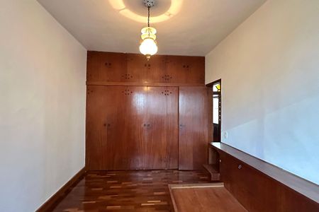 Apartamento para alugar com 250m², 3 quartos e 2 vagas