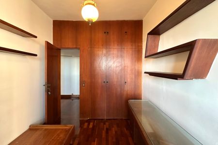 Apartamento para alugar com 250m², 3 quartos e 2 vagas