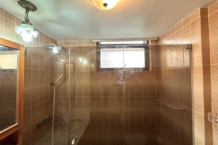 Apartamento para alugar com 250m², 3 quartos e 2 vagas