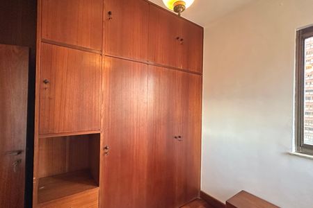 Apartamento para alugar com 250m², 3 quartos e 2 vagas