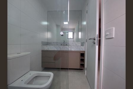 Apartamento à venda com 122m², 3 quartos e 2 vagasBanheiro da Suíte 2