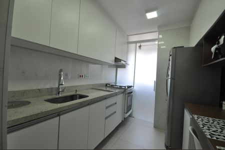 Apartamento à venda com 56m², 2 quartos e 1 vagaCozinha