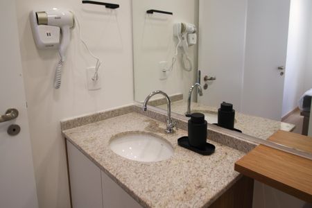 Apartamento para alugar com 30m², 1 quarto e sem vagaBanheiro