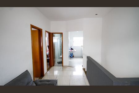 Casa de condomínio para alugar com 55m², 2 quartos e 1 vagaSala