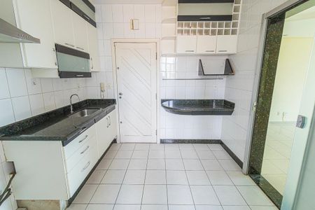 Apartamento à venda com 97m², 3 quartos e 2 vagascozinha