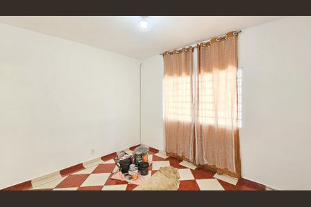 Sala de casa para alugar com 2 quartos, 160m² em Novo Osasco, Osasco