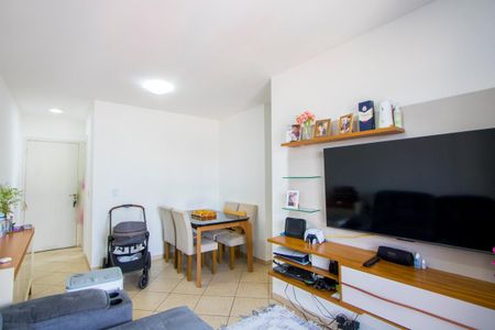 Sala de apartamento à venda com 3 quartos, 63m² em Vila Homero Thon, Santo André