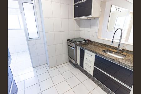 Apartamento para alugar com 64m², 2 quartos e 2 vagasCozinha