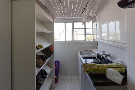 Apartamento para alugar com 57m², 2 quartos e 1 vagaCozinha e Área de Serviço