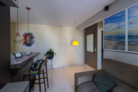 Sala de apartamento para alugar com 2 quartos, 57m² em Vila Milton, Guarulhos