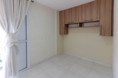 Quarto 2 suíte de apartamento para alugar com 2 quartos, 57m² em Vila Milton, Guarulhos