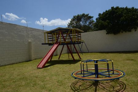 Casa de condomínio para alugar com 80m², 2 quartos e 2 vagasÁrea comum - Playground