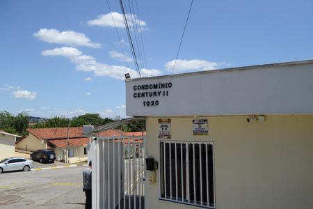Casa de condomínio para alugar com 80m², 2 quartos e 2 vagasFachada e portaria