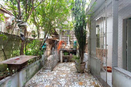 Casa à venda com 112m², 3 quartos e 2 vagasQuintal 