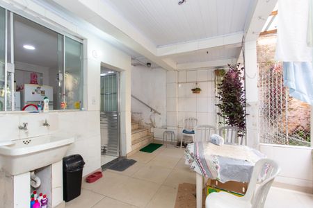 Casa à venda com 112m², 3 quartos e 2 vagasÁrea Externa 