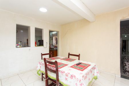 Casa à venda com 112m², 3 quartos e 2 vagasSala de Jantar