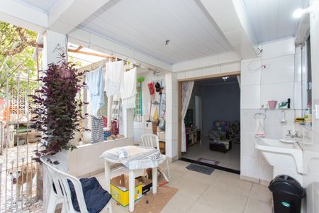 Casa à venda com 112m², 3 quartos e 2 vagasÁrea Externa 