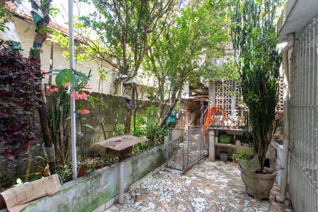 Casa à venda com 112m², 3 quartos e 2 vagasQuintal 