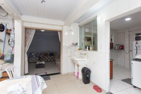 Casa à venda com 112m², 3 quartos e 2 vagasÁrea Externa 