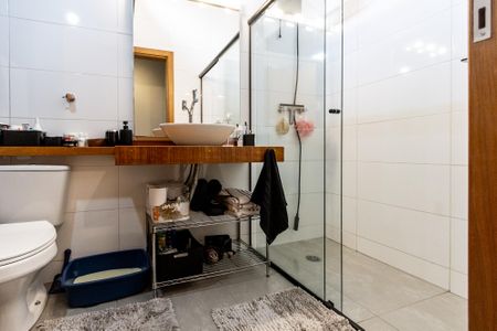 Casa à venda com 120m², 3 quartos e 1 vagaBanheiro do Corredor