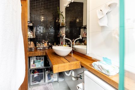 Casa à venda com 120m², 3 quartos e 1 vagaQuarto 1 - Banheiro da suite master