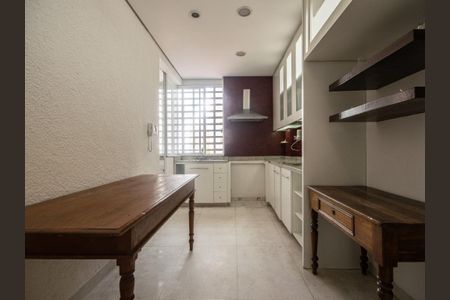 Apartamento para alugar com 3 quartos, 47m² em Vila Gertrudes, São Paulo