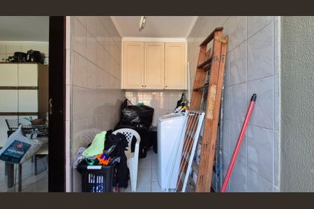 Casa para alugar com 116m², 2 quartos e 4 vagas Casa para alugar com 116m², 2 quartos e 4 vagasLavanderia