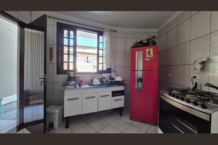 Casa para alugar com 116m², 2 quartos e 4 vagas Casa para alugar com 116m², 2 quartos e 4 vagasCozinha