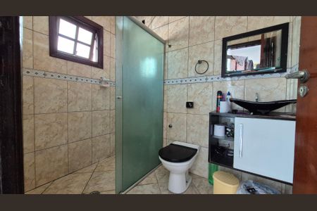 Casa para alugar com 116m², 2 quartos e 4 vagas Casa para alugar com 116m², 2 quartos e 4 vagasBanheiro da suíte 2