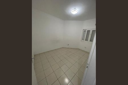 Casa para alugar com 4 quartos, 262m² em Vila Assuncao, Praia Grande