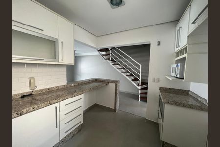 Casa de Condomínio para alugar com 3 quartos, 152m² em Demarchi, São Bernardo do Campo