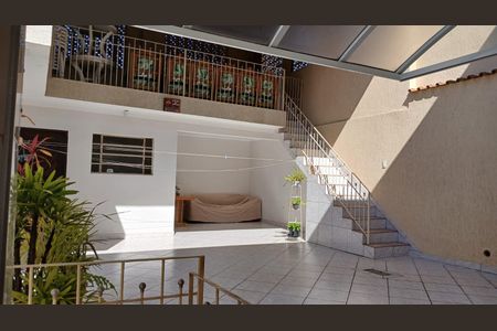 Casa à venda com 385m², 5 quartos e 5 vagas