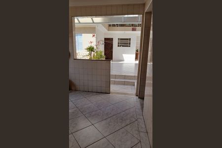 Casa à venda com 385m², 5 quartos e 5 vagas