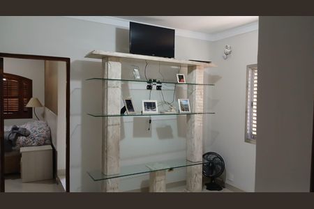 Casa à venda com 385m², 5 quartos e 5 vagas