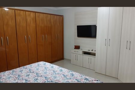 Casa à venda com 385m², 5 quartos e 5 vagas