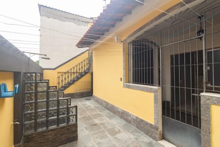 Casa para alugar com 200m², 3 quartos e 2 vagasQuintal
