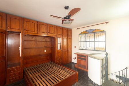 Casa para alugar com 200m², 3 quartos e 2 vagasSuíte